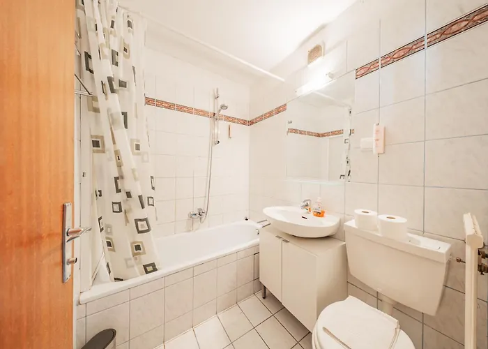 Apartment Next To Karlskirche Wien