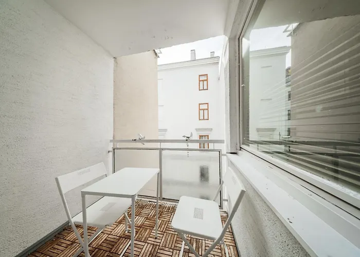 Apartment Next To Karlskirche *